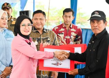 Bantuan Alsintan dan Pupuk Organik Cair Dorong Produktivitas Pertanian Pesawaran, Menuju Lumbung Pangan Lampung