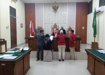 Sidang Pra Peradilan Dirut PT LEB: Kejati Lampung Tidak Hadirkan Saksi Ahli, Publik Ramai Soroti