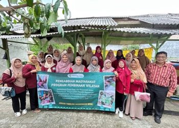 Poltekkes Tanjungkarang Dorong Kesehatan dan Ekonomi Warga Bernung