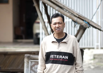 Muhammad Alfariezie Hadirkan Kritik Urban Lewat Puisi Jenaka dan Menyengat